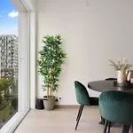 Barcode Luxurious Apartment, Prime Location