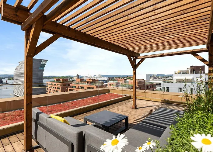 Barcode Luxurious Apartment, Prime Location